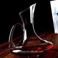 European style creative crystal glass with a wine bottle and a red wine glass